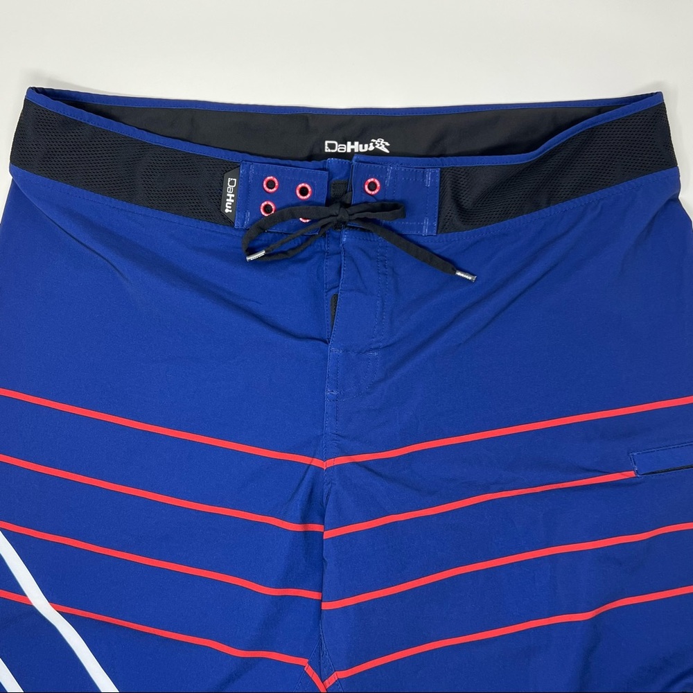 Da Hui mens board short 21” waist size 36